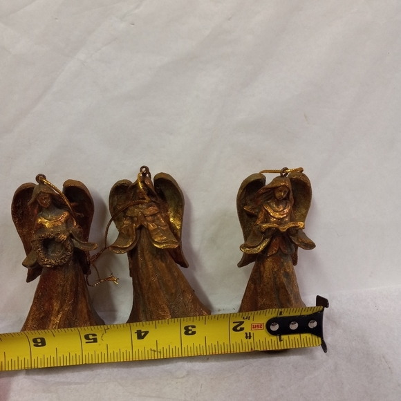 SET 3 Angel Cherubs Gold Glittered Ornaments Caroling 4" Free Standing - Picture 9 of 10